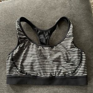 Champion sports bra size large